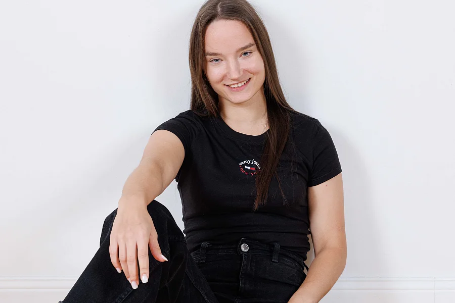 Deena Kokett's Genuine Amateur Nude Casting Showing Tan Lines