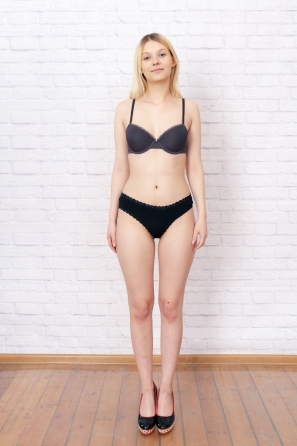 2019-04-25-stasey-young-adult-model-casting