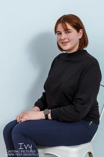 Cute chubby teen Ivy with big ass in nude casting Photo Cover