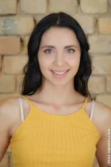 Cute face teen Rosalina flexible in nude casting Preview picture 1