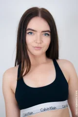 Phoneixa innie pussy 18yo teenager casting Preview picture 3