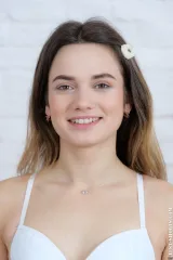 Skinny small tits teenager Trinity Free nude casting Preview picture 1